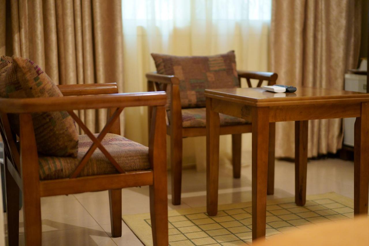 Le Feto Hotell Dakar Eksteriør bilde