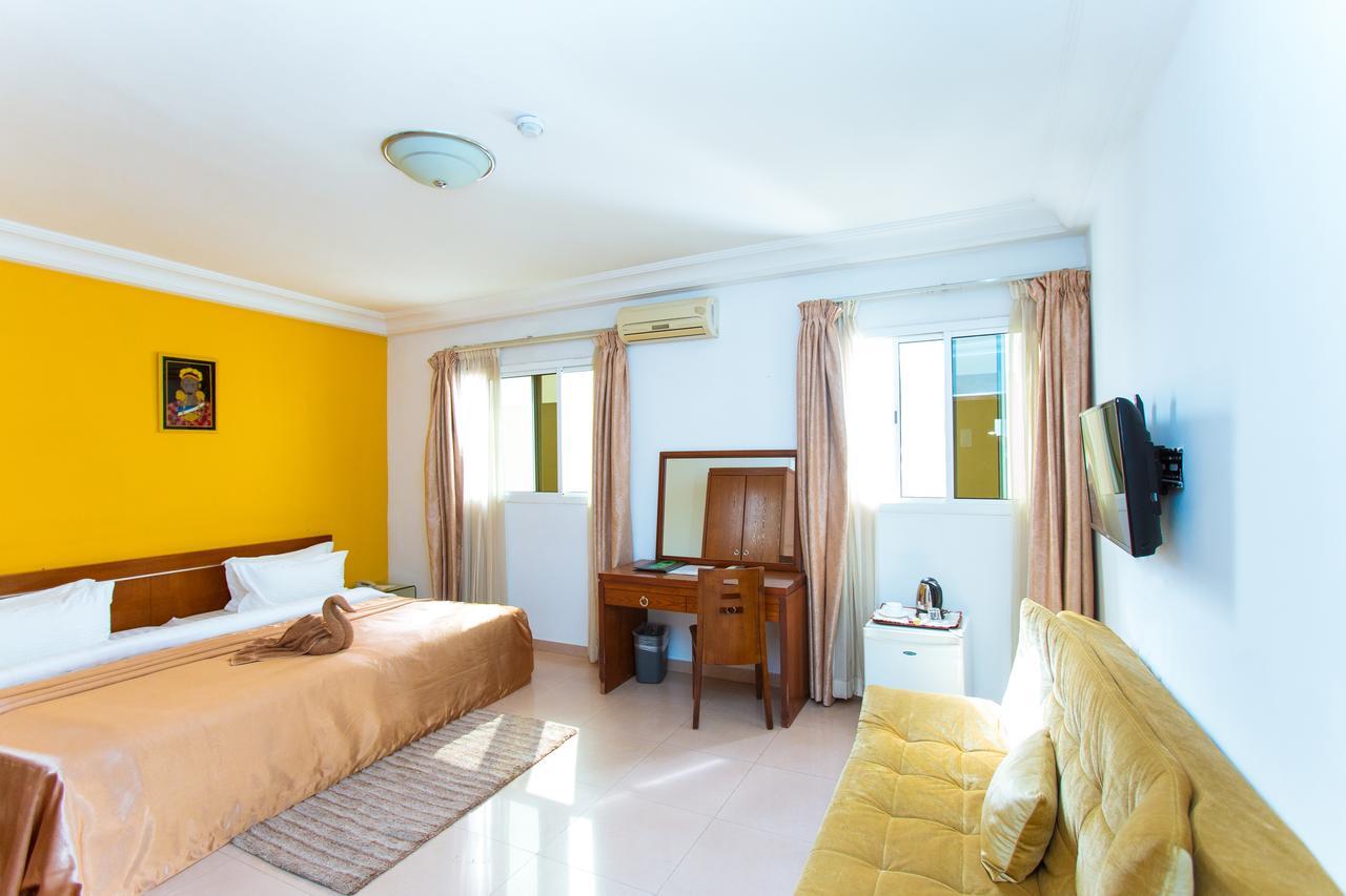 Le Feto Hotell Dakar Eksteriør bilde